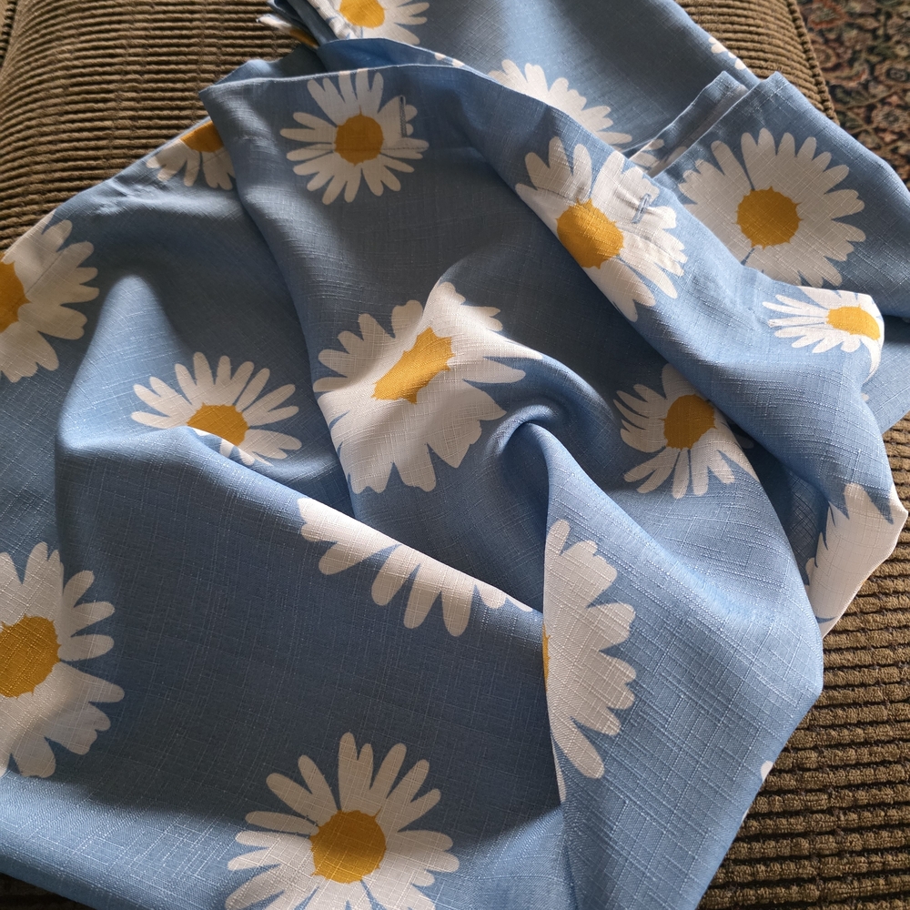 Blue Daisy Print Fabric